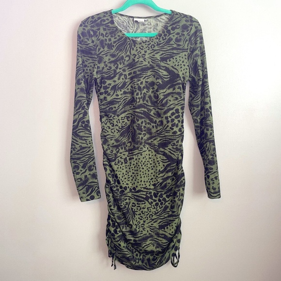 NWOT Topshop Animal Print Ruched Side Mini Dress Size 8 - Picture 4 of 8